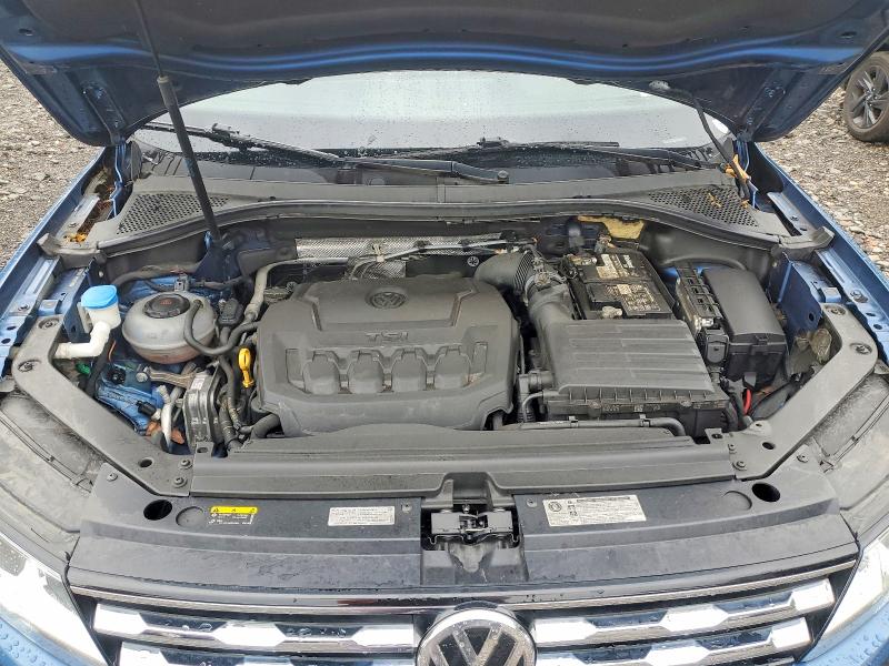 Продаж на аукціоні авто 2018 Volkswagen Tiguan, vin: 3VV3B7AX7JM121460, номер лоту: 62118056