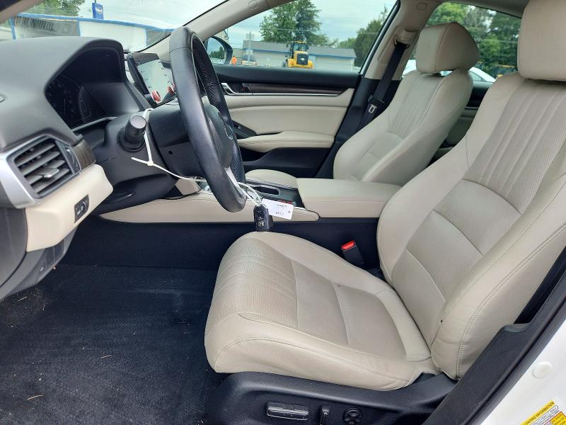 60988296 :رقم المزاد ، 1HGCV1F56KA093483 vin ، 2019 Honda Accord مزاد بيع