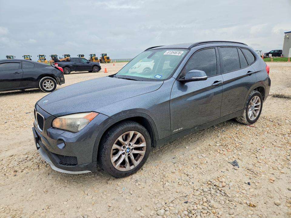 Aukcja sprzedaży 2015 Bmw X1, vin: WBAVL1C50FVY30691, numer aukcji: 61354676
