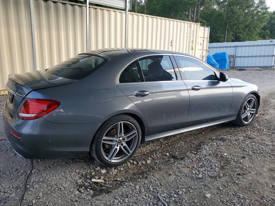 Продаж на аукціоні авто 2019 Mercedes-benz E, vin: WDDZF4KBXKA592666, номер лоту: 61569906