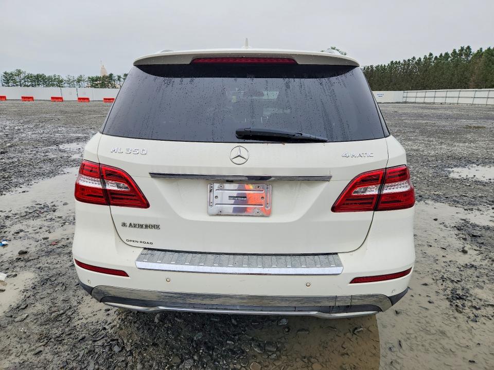 2013 Mercedes-benz Ml მანქანა იყიდება აუქციონზე, vin: 4JGDA5HB2DA195242, აუქციონის ნომერი: 60110716