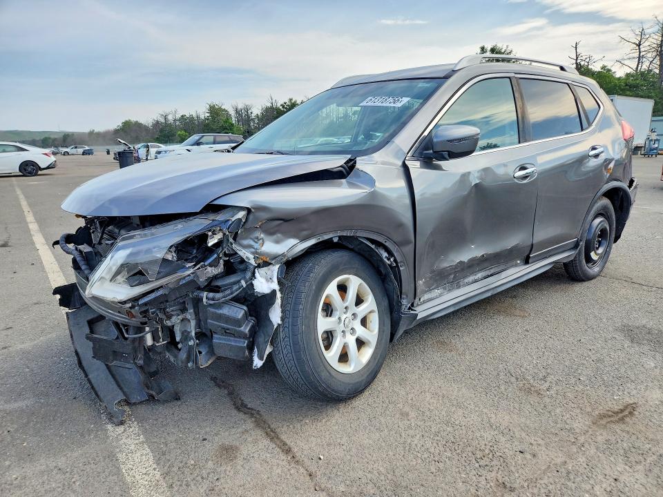 Auction sale of the 2017 Nissan Rogue, vin: JN8AT2MV0HW266662, lot number: 61318756