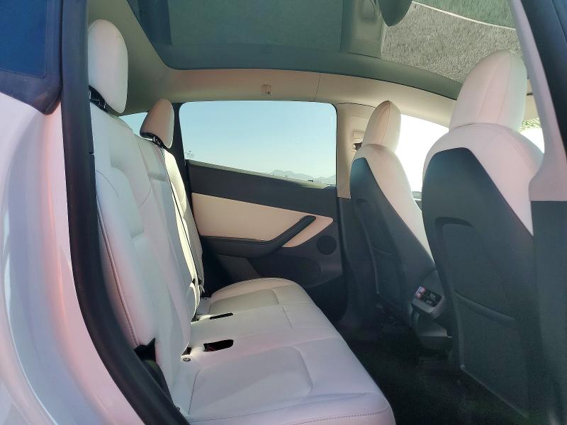 2022 Tesla Model Y მანქანა იყიდება აუქციონზე, vin: 7SAYGDEF9NF492722, აუქციონის ნომერი: 62010066