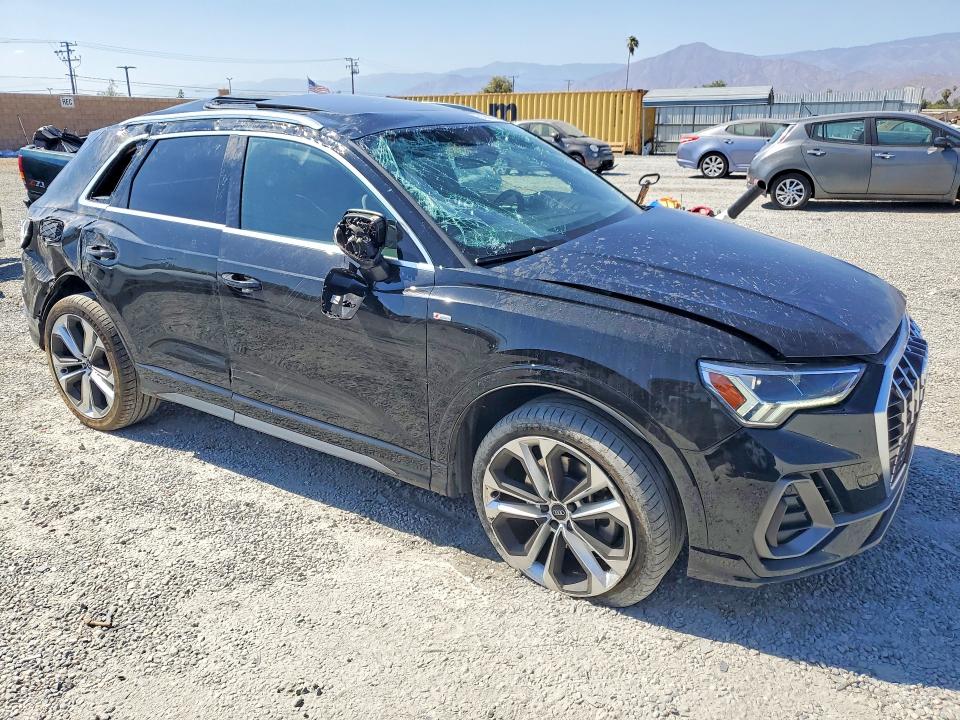 Продажа на аукционе авто 2020 Audi Q3, vin: WA1EECF34L1037460, номер лота: 61980036
