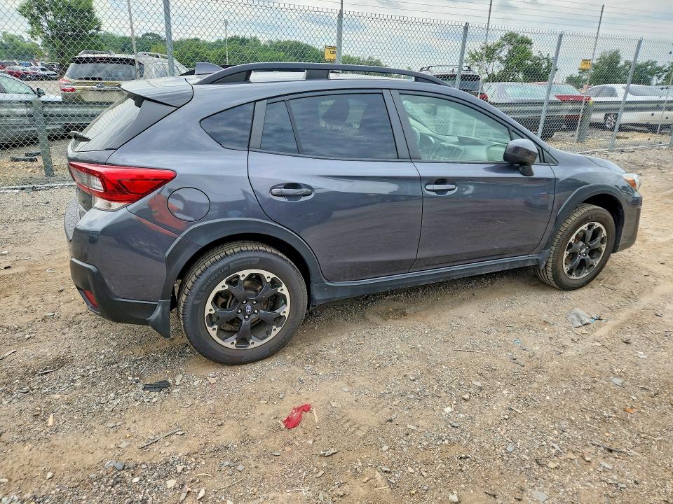 61982156 :رقم المزاد ، JF2GTAPC2M8231986 vin ، 2021 Subaru Crosstrek مزاد بيع
