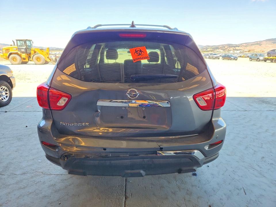 59735446 :رقم المزاد ، 5N1DR2MN4KC602602 vin ، 2019 Nissan Pathfinder مزاد بيع