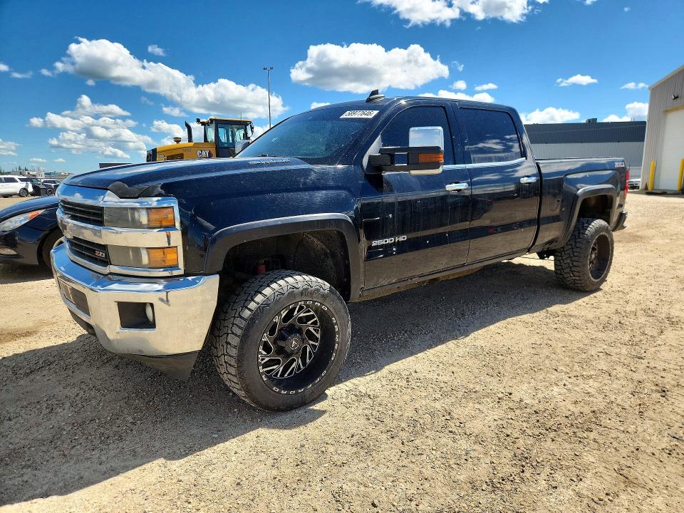 Продажа на аукционе авто 2015 Chevrolet Silverado, vin: 1GC1KWE80FF537571, номер лота: 58977646
