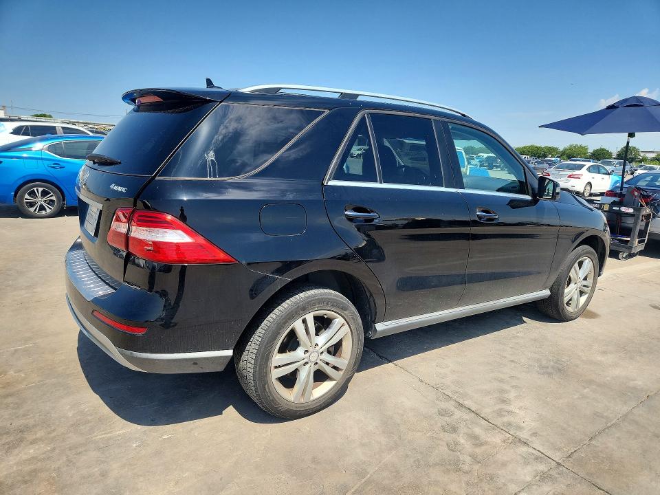 59643396 :رقم المزاد ، 4JGDA5HB2FA531670 vin ، 2015 Mercedes-benz Ml مزاد بيع