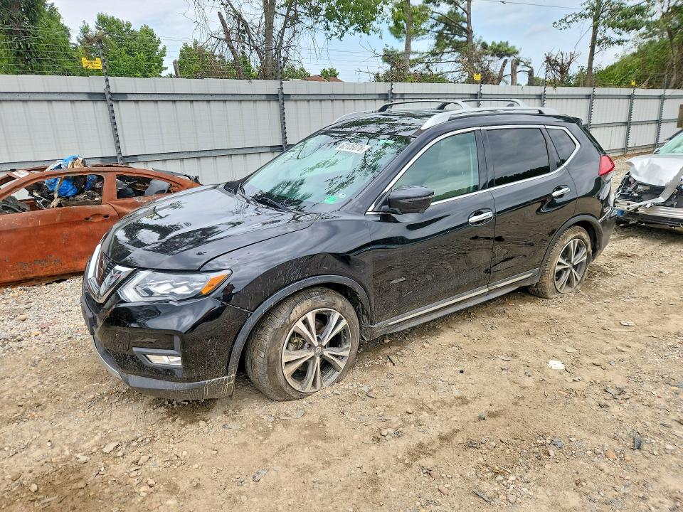 Auction sale of the 2017 Nissan Rogue, vin: 5N1AT2MT9HC826055, lot number: 62126876