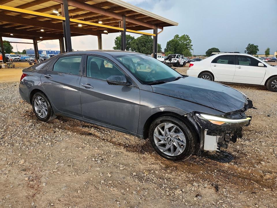 60683516 :رقم المزاد ، KMHLM4DGXRU703980 vin ، 2024 Hyundai Elantra مزاد بيع