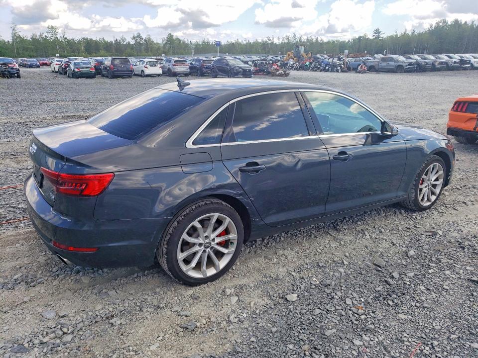 Продажа на аукционе авто 2017 Audi A4, vin: WAUBNAF4XHN041726, номер лота: 63016156