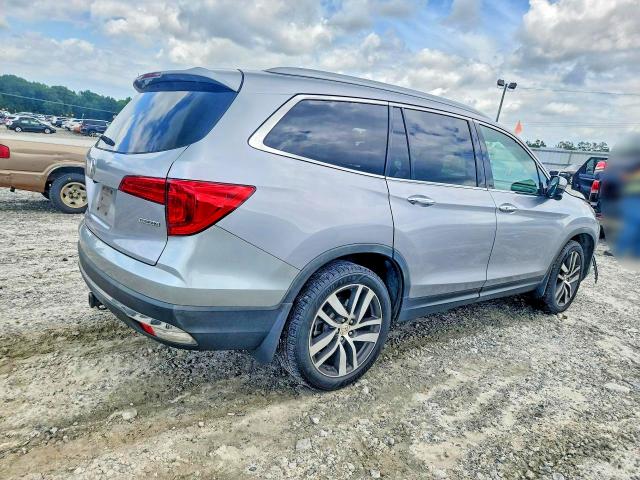 Продажа на аукционе авто 2018 Honda Pilot, vin: 5FNYF5H9XJB007865, номер лота: 62283886