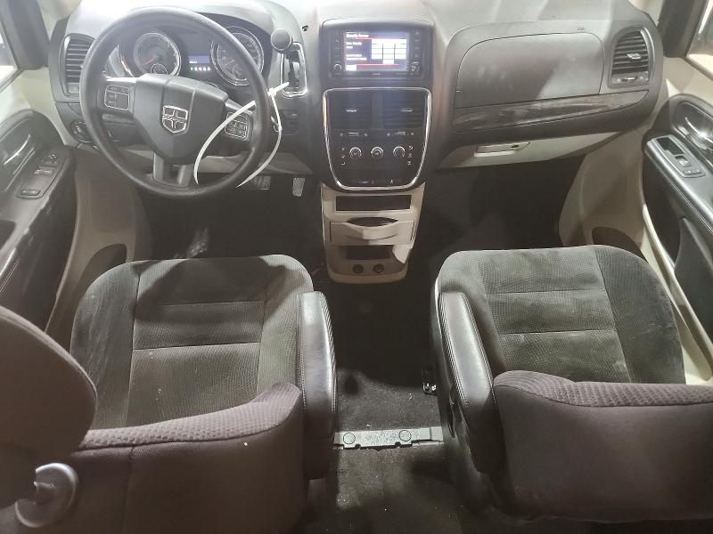 61213826 :رقم المزاد ، 2C4RDGBG4JR275862 vin ، 2018 Dodge Grand Caravan مزاد بيع