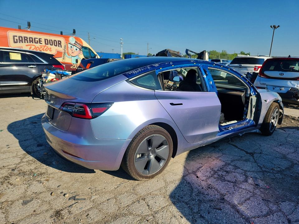 2022 Tesla Model 3 მანქანა იყიდება აუქციონზე, vin: 5YJ3E1EBXNF103997, აუქციონის ნომერი: 60592326