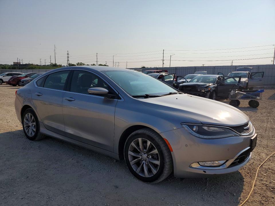 Продаж на аукціоні авто 2015 Chrysler 200, vin: 1C3CCCCB6FN759268, номер лоту: 62931906