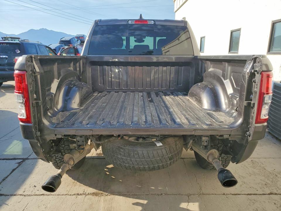 Продажа на аукционе авто 2023 Ram 1500, vin: 1C6SRFFT6PN703917, номер лота: 62710926