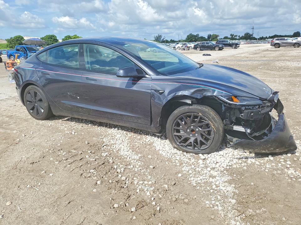 61077626 :رقم المزاد ، 5YJ3E1EA3RF734782 vin ، 2024 Tesla Model 3 مزاد بيع