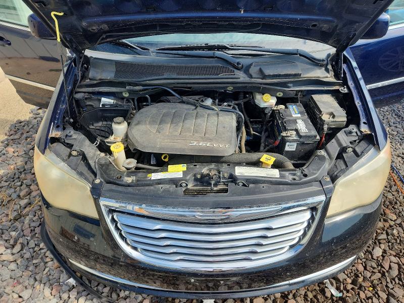 2013 Chrysler Town & Country მანქანა იყიდება აუქციონზე, vin: 2C4RC1BG2DR713279, აუქციონის ნომერი: 60049626
