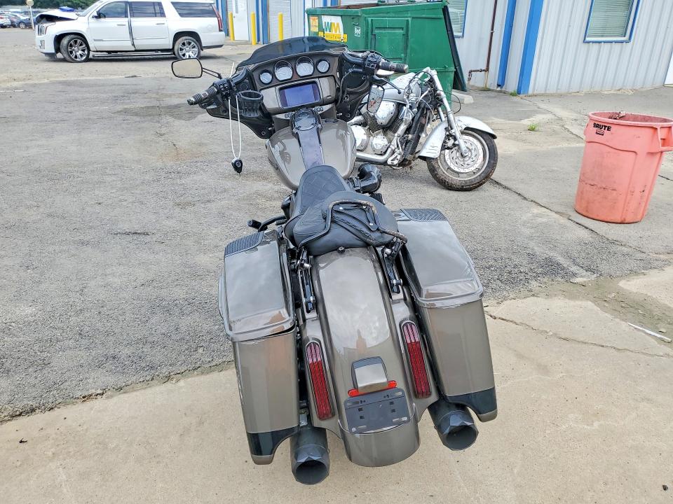 60569186 :رقم المزاد ، 1HD1PXL14MB950481 vin ، 2021 Harley-davidson Flhxse مزاد بيع