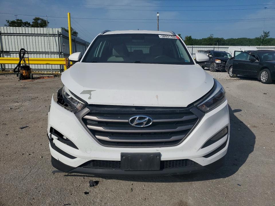 58931486 :رقم المزاد ، KM8J3CA44GU093022 vin ، 2016 Hyundai Tucson مزاد بيع