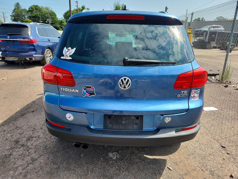 2017 Volkswagen Tiguan მანქანა იყიდება აუქციონზე, vin: WVGSV7AX6HK006914, აუქციონის ნომერი: 62201556