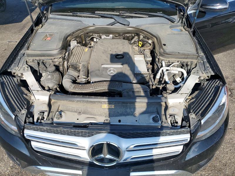61998516 :رقم المزاد ، WDC0G4KB0HF253212 vin ، 2017 Mercedes-benz Glc مزاد بيع
