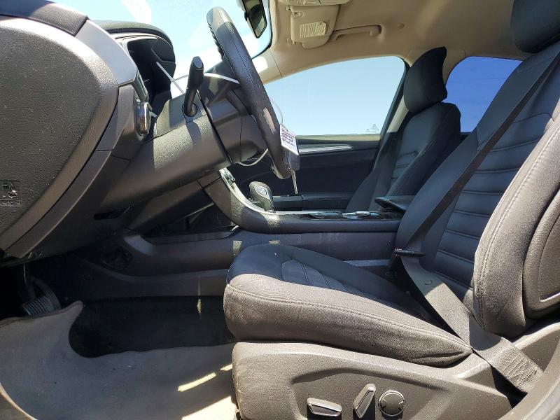 61785256 :رقم المزاد ، 3FA6P0LU5GR359512 vin ، 2016 Ford Fusion مزاد بيع