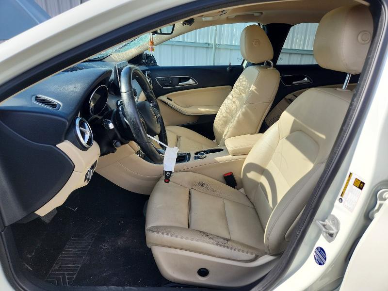 60684876 :رقم المزاد ، WDCTG4GB5HJ358296 vin ، 2017 Mercedes-benz Gla مزاد بيع