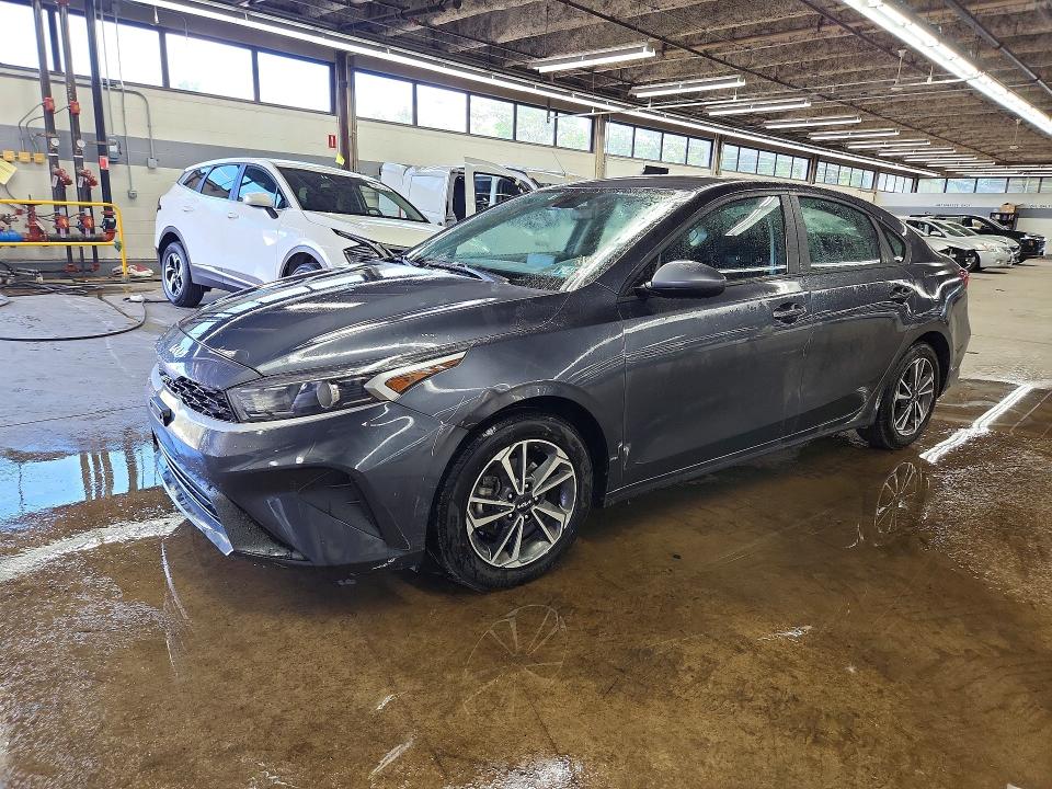 Продажа на аукционе авто 2023 Kia Forte, vin: 3KPF24AD8PE615569, номер лота: 62274376