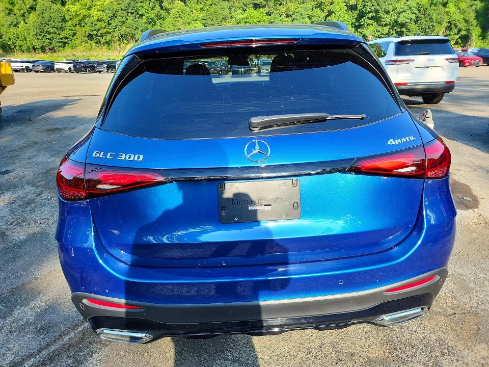 60380656 :رقم المزاد ، W1NKM4HBXPF026499 vin ، 2023 Mercedes-benz Glc مزاد بيع
