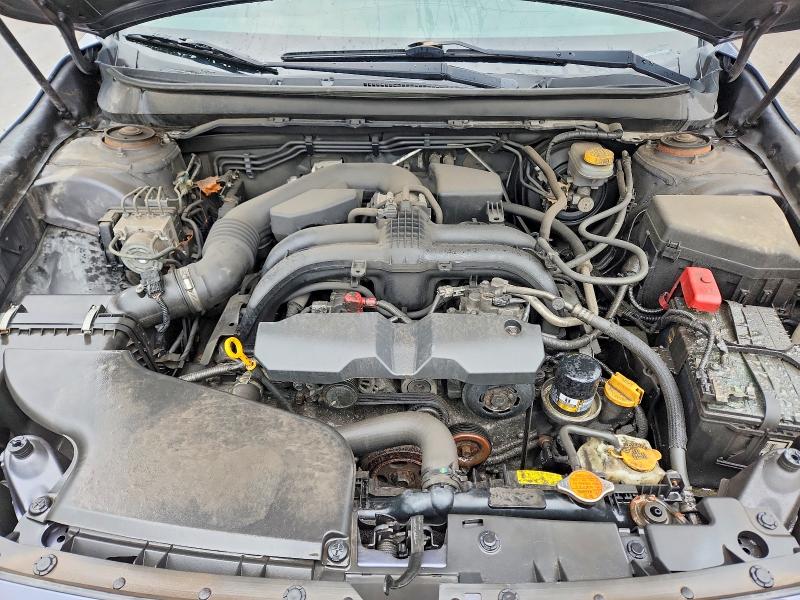61955046 :رقم المزاد ، 4S3BNAA66F3055787 vin ، 2015 Subaru Legacy مزاد بيع