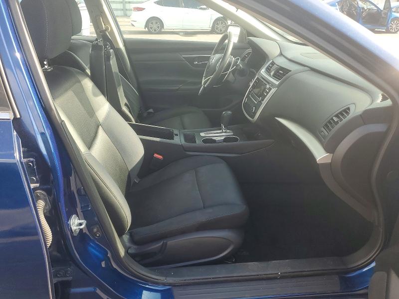 Продажа на аукционе авто 2017 Nissan Altima, vin: 1N4AL3APXHC197784, номер лота: 61894306