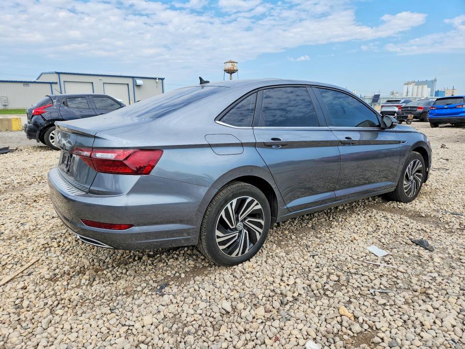 60365346 :رقم المزاد ، 3VWGB7BU3LM013888 vin ، 2020 Volkswagen Jetta مزاد بيع