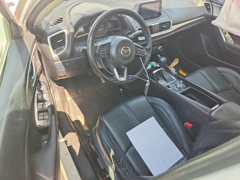 2017 Mazda 3 მანქანა იყიდება აუქციონზე, vin: 3MZBN1V75HM109274, აუქციონის ნომერი: 61912106