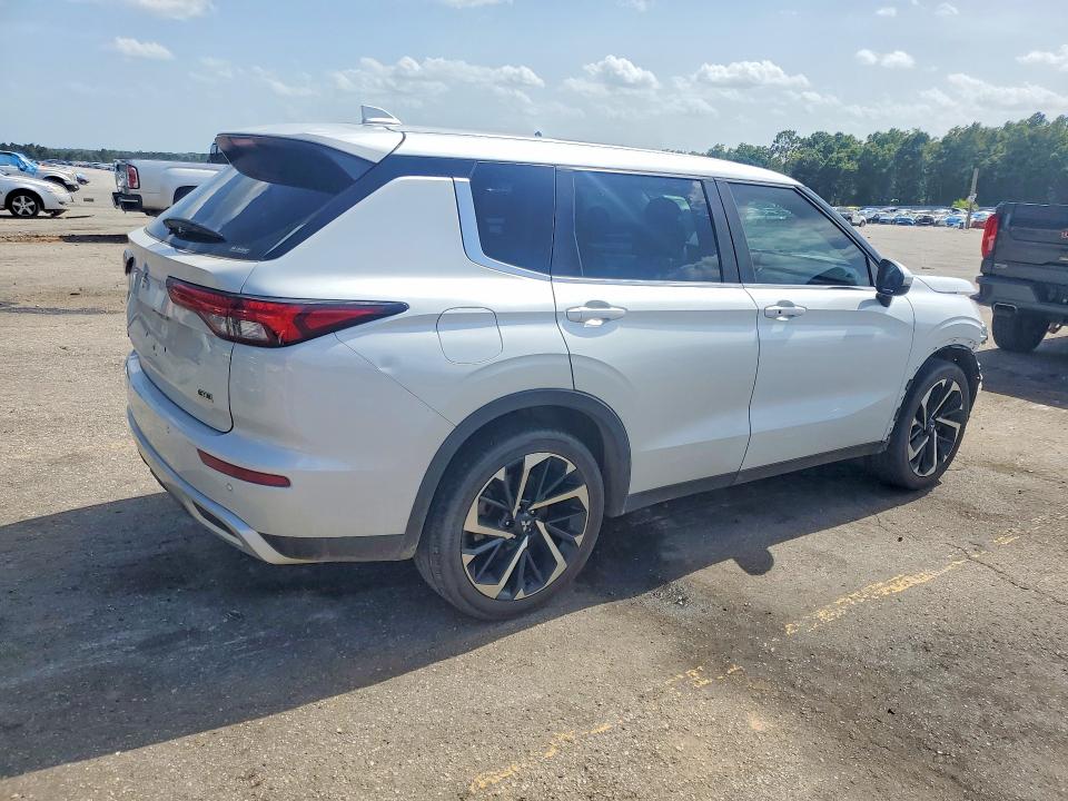 61156746 :رقم المزاد ، JA4J4UA8XNZ005496 vin ، 2022 Mitsubishi Outlander مزاد بيع