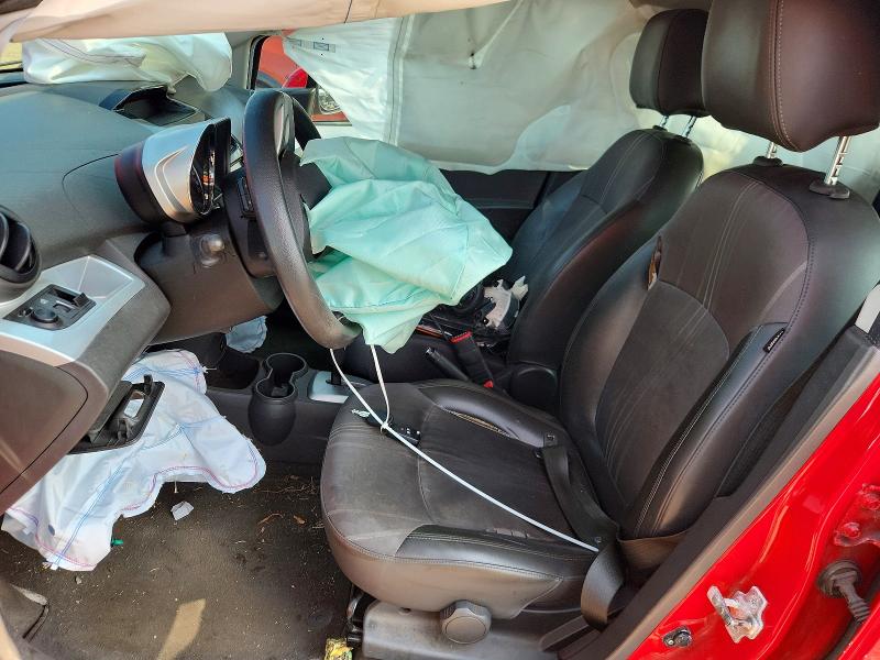 60809366 :رقم المزاد ، KL8CD6S99FC763277 vin ، 2015 Chevrolet Spark مزاد بيع