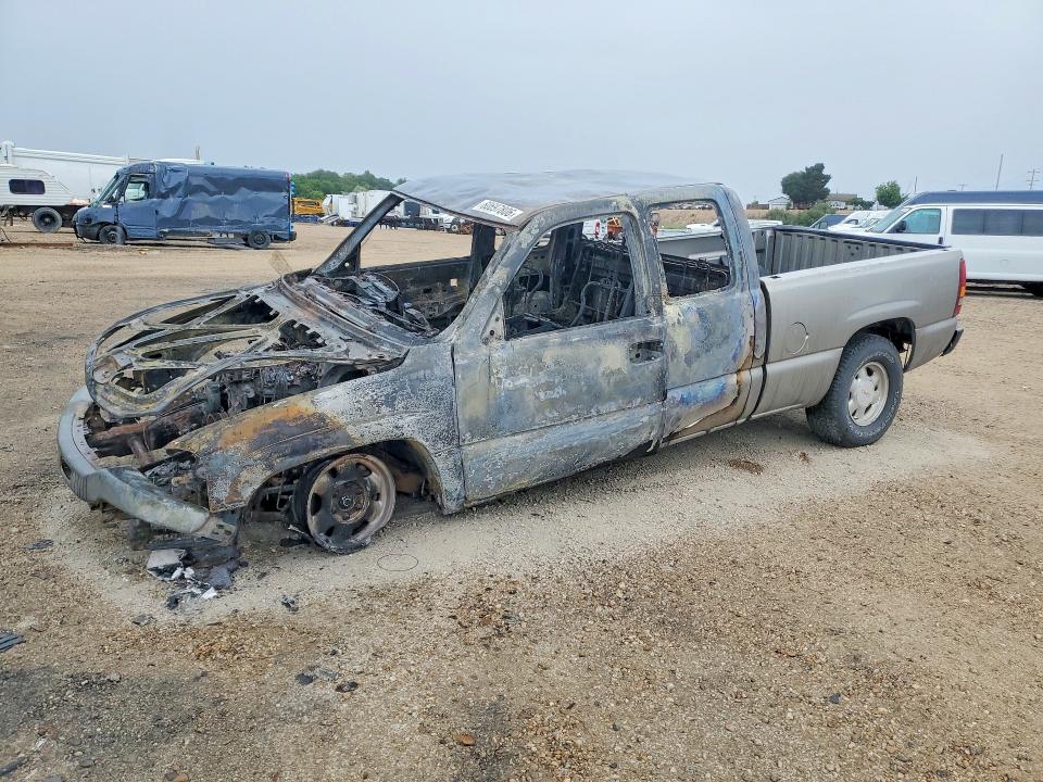 60697806 :رقم المزاد ، 1GTEK19V63E335565 vin ، 2003 Gmc New Sierra مزاد بيع