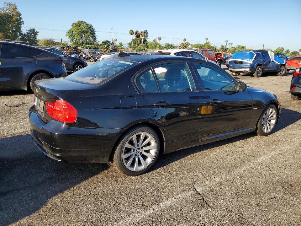 2011 Bmw 328 მანქანა იყიდება აუქციონზე, vin: WBAPH5G56BNM76889, აუქციონის ნომერი: 62265176