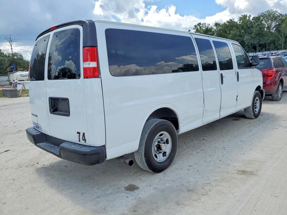 58982686 :رقم المزاد ، 1GAZGNFP1P1119063 vin ، 2023 Chevrolet Express G3500 مزاد بيع
