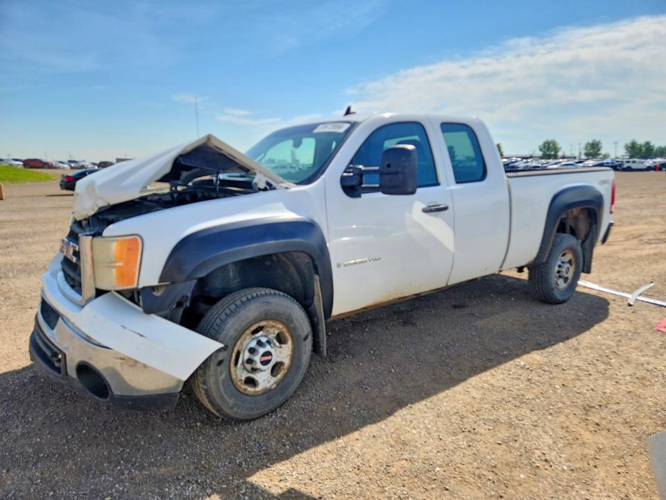 59972066 :رقم المزاد ، 1GTHK29K98E201813 vin ، 2008 Gmc Sierra مزاد بيع