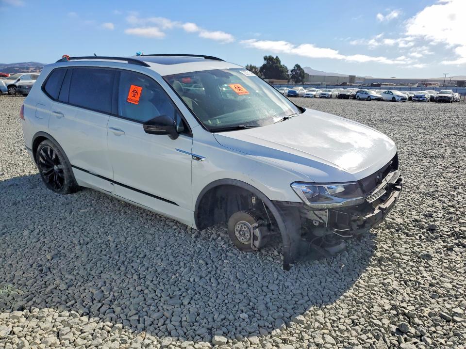 2021 Volkswagen Tiguan მანქანა იყიდება აუქციონზე, vin: 3VV3B7AX9MM008128, აუქციონის ნომერი: 62281546