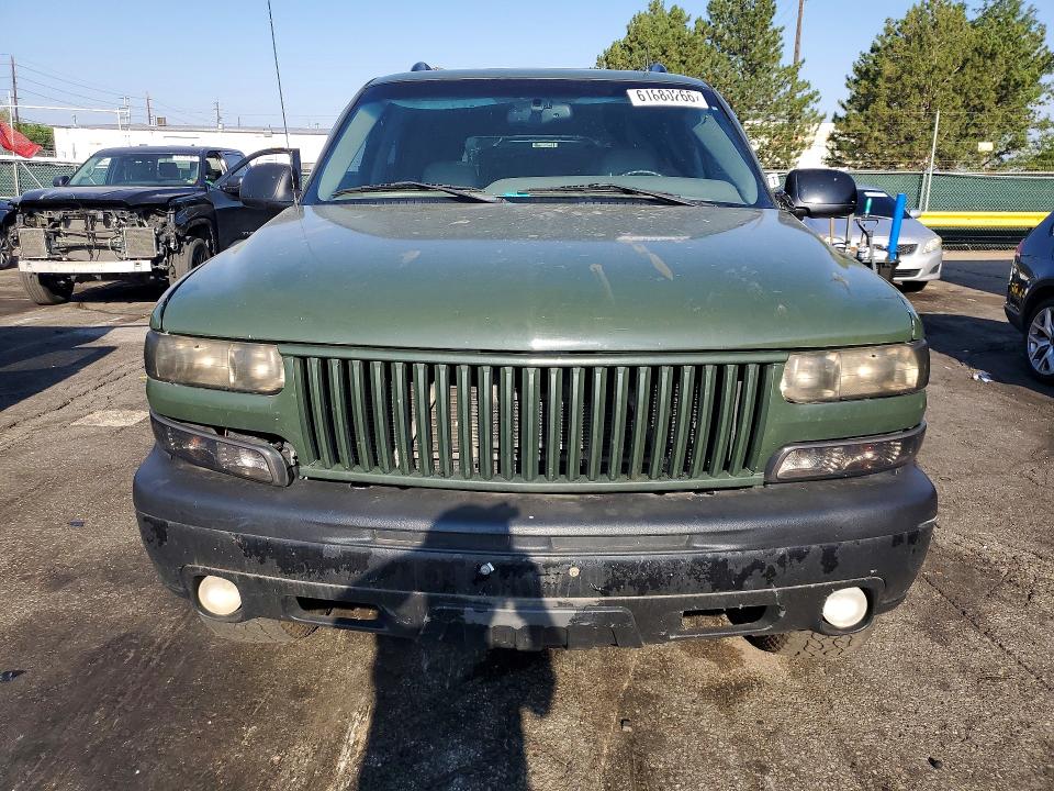 Продажа на аукционе авто 2002 Chevrolet Tahoe, vin: 1GNEK13Z32R140985, номер лота: 61880266