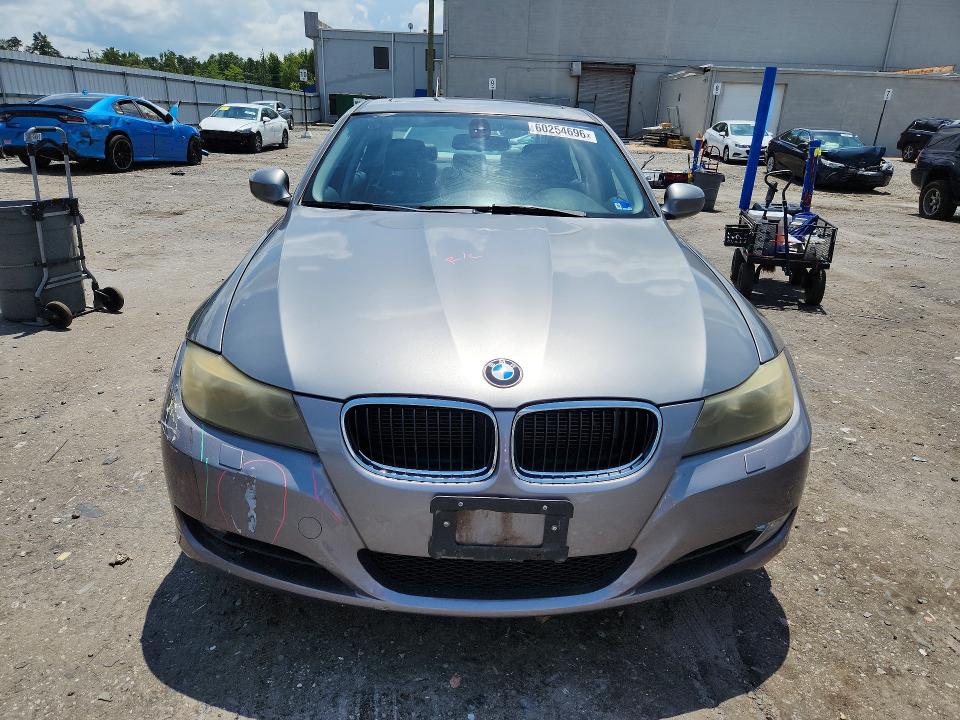60254696 :رقم المزاد ، WBAPK5C58BA662321 vin ، 2011 Bmw 328 مزاد بيع