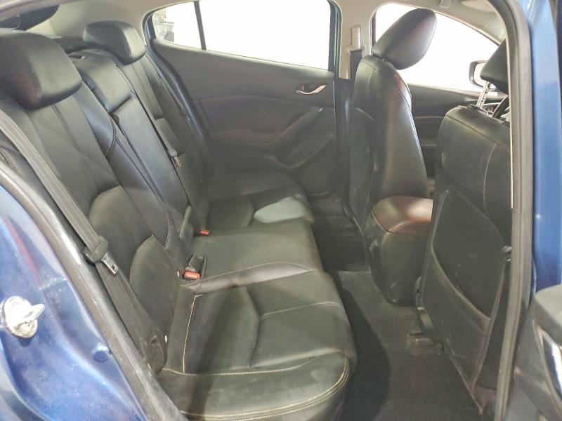 59801846 :رقم المزاد ، 3MZBN1L34JM207069 vin ، 2018 Mazda 3 مزاد بيع