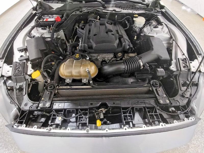 60862266 :رقم المزاد ، 1FA6P8TH4F5400070 vin ، 2015 Ford Mustang مزاد بيع