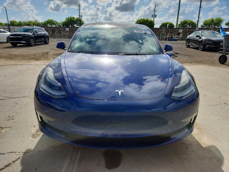 Продажа на аукционе авто 2022 Tesla Model 3, vin: 5YJ3E1EA9NF371608, номер лота: 62076316