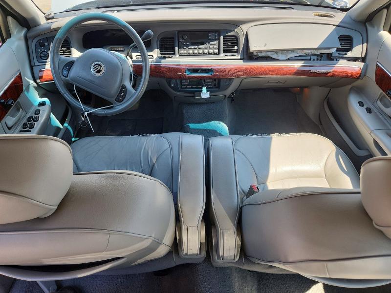 60926306 :رقم المزاد ، 2MEFM75WX1X710934 vin ، 2001 Mercury Grand Marquis مزاد بيع