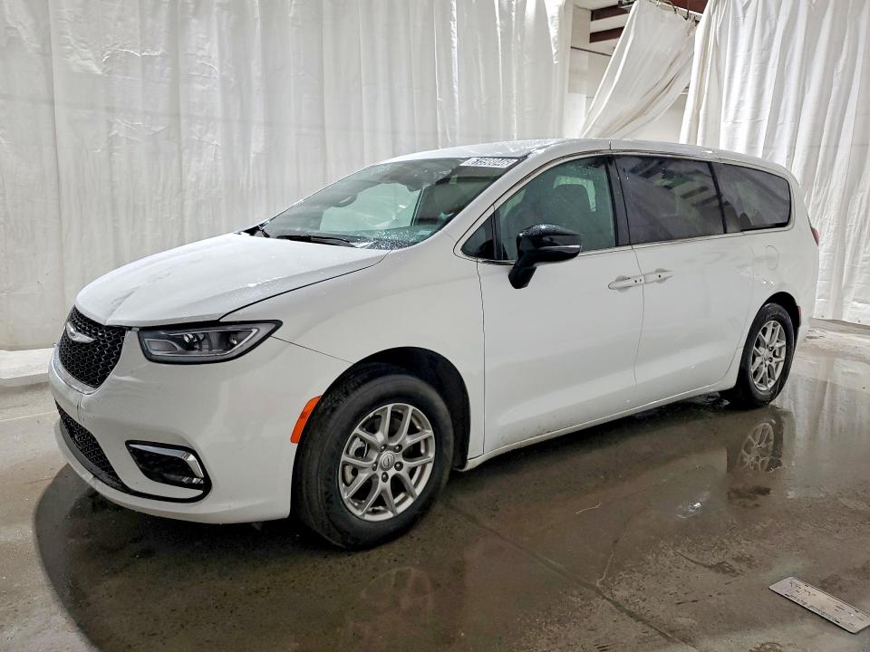 61598046 :رقم المزاد ، 2C4RC1BG1TR228422 vin ، 2026 Chrysler Pacifica مزاد بيع