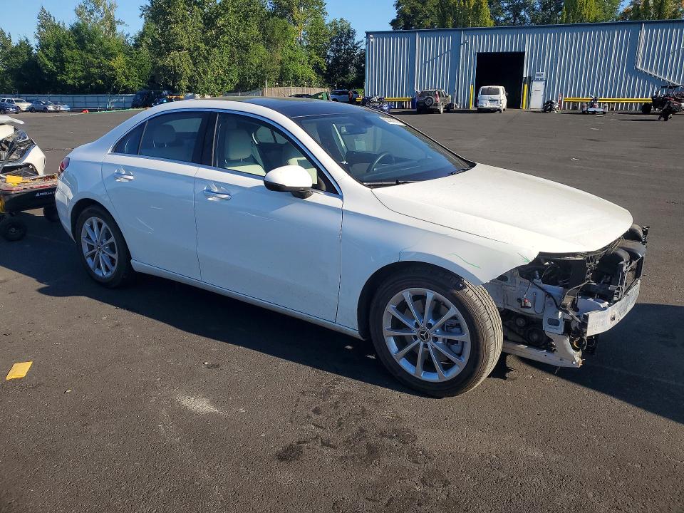 62707816 :رقم المزاد ، W1K3G4EB3MJ269271 vin ، 2021 Mercedes-benz A مزاد بيع