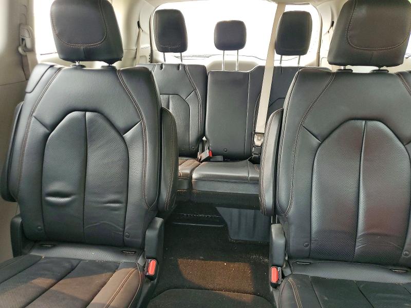 61108746 :رقم المزاد ، 2C4RC1EG6HR844443 vin ، 2017 Chrysler Pacifica مزاد بيع